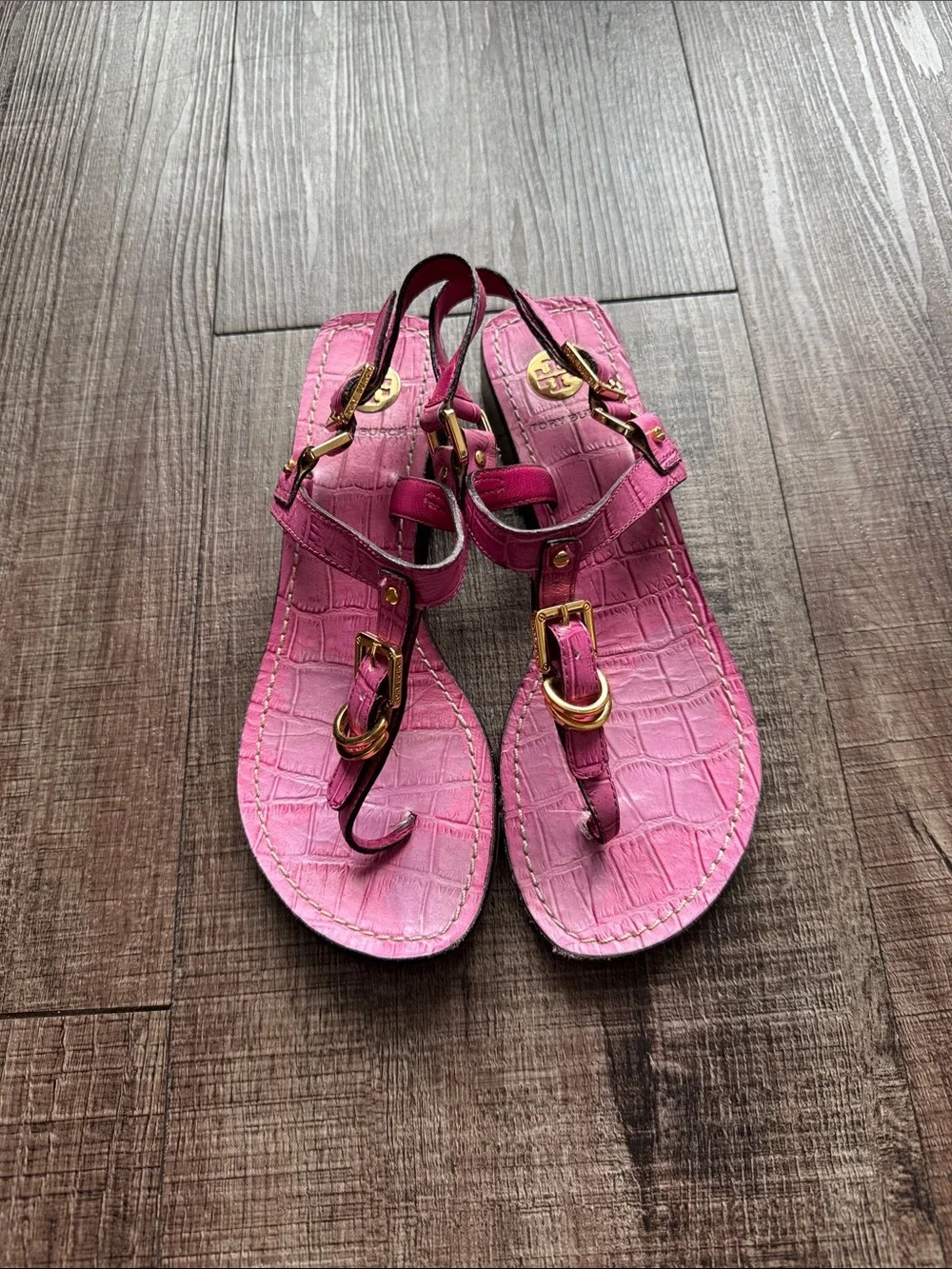 Tory Burch Pink Leather T-Strap Sandals with Gold Hardware